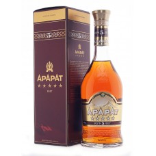 Коньяк Арарат 5 звезд 0.5л Армения
